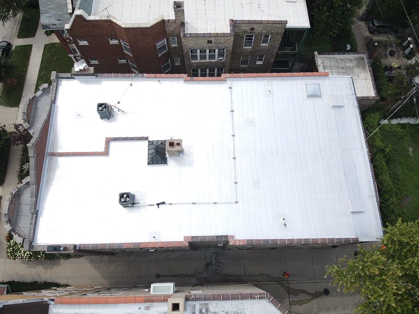 Chicago Flat Roof Experts: Modified Bitumen Installation