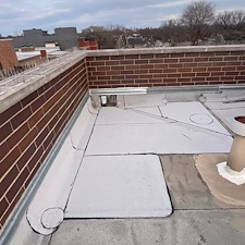 Fix-a-Soft-Spot-on-Your-Flat-Roof-in-Chicago-Expert-Solutions 0