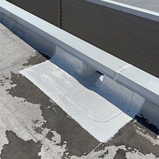 Flat-Roof-Leak-Due-to-Rotten-Substrate-Common-Causes-and-Solutions-in-Chicago 1