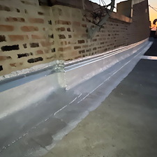 Flat-Roof-Leak-Repair-in-Chicago-Fixing-Unadhered-Membrane-Issues 1