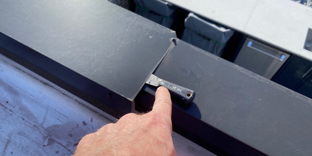 Got Openings on Your Metal Coping Seams? Roof Repair Solutions in Chicago