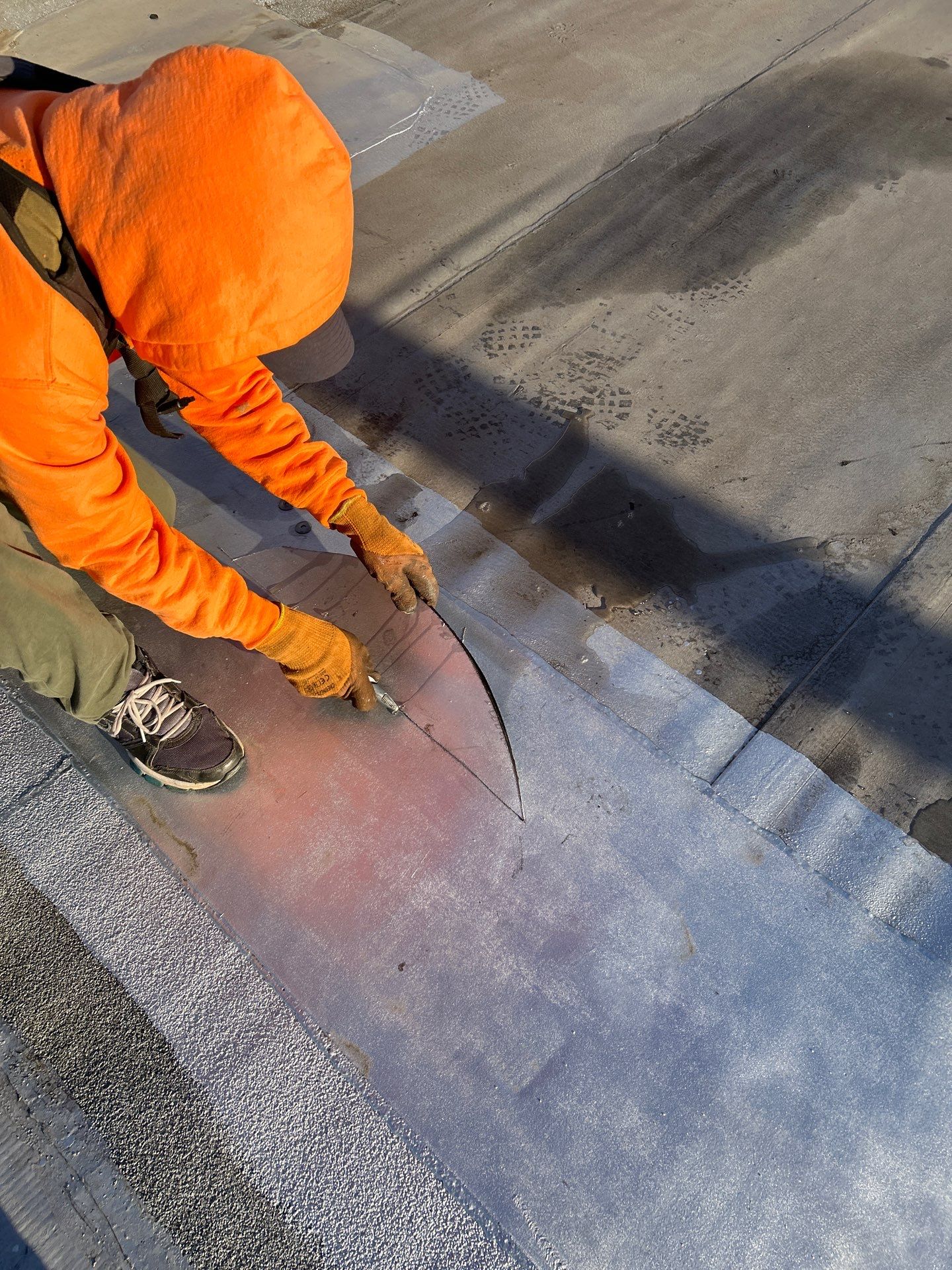 Got Water Under Your Roof Membrane? Anchor Point Roofing in Chicago Can Help!