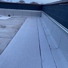 Loose-Membrane-Causing-Chicago-Flat-Roof-Leaks 0