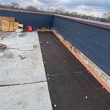 Loose-Membrane-Causing-Chicago-Flat-Roof-Leaks 3