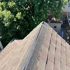 Repairing-Damaged-Ridge-Shingles-in-Chicago 4