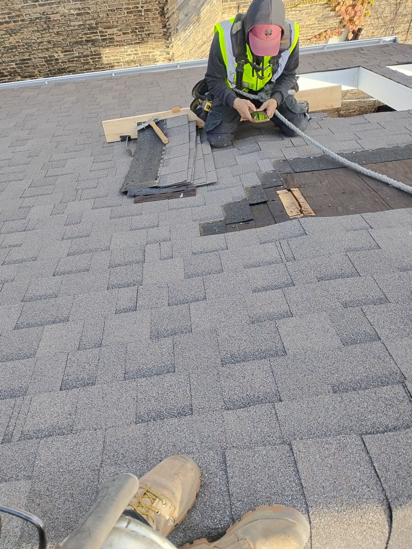 Why Are My Shingles Buckling? Roof Issues in Park Ridge Explained